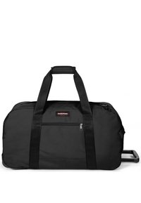 Sort duffelbag lavet af slidstærkt stof, med en lynlåslomme på fronten, robuste håndtag og et teleskopisk trolleyhåndtag for nem transport.