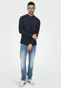 Only & Sons ONSCAIDEN MAO - Camisa - night sky