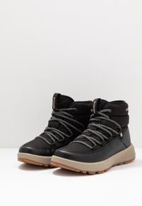 Columbia Zimní obuv - black