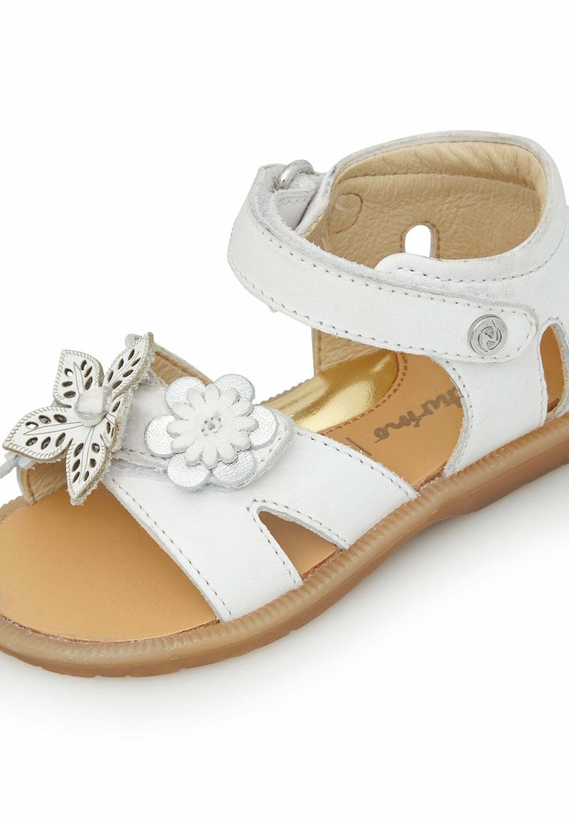 Kinder Sneaker | Naturino CONE Riemensandalette weiß - OF66374 Kinder Sneaker | Naturino CONE Riemensandalette weiß - OF66374