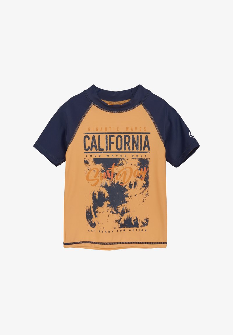 Koszulka typu rash guard z krótkim rękawem, pomarańczowa z granatowymi akcentami, wyposażona w grafikę "California", wzór palm oraz kontrastowe przeszycia.