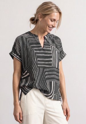 Street One, DROPPED SHOULDER SHIRT MIT SPLIT NECK - Bluse - darkest blue