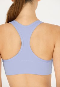 Endurance Sport-BH med medium stöd - lichtpaars