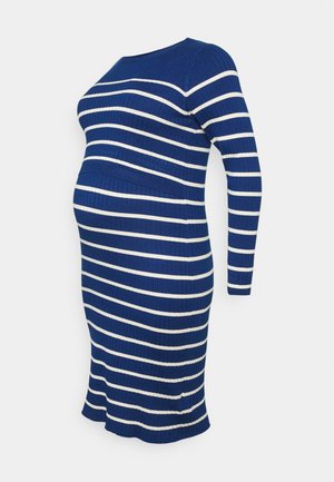 Vestido de maternidade em tecido azul canelado com riscas horizontais brancas. Apresenta mangas longas e uma silhueta ajustada, estendendo-se até ao joelho.