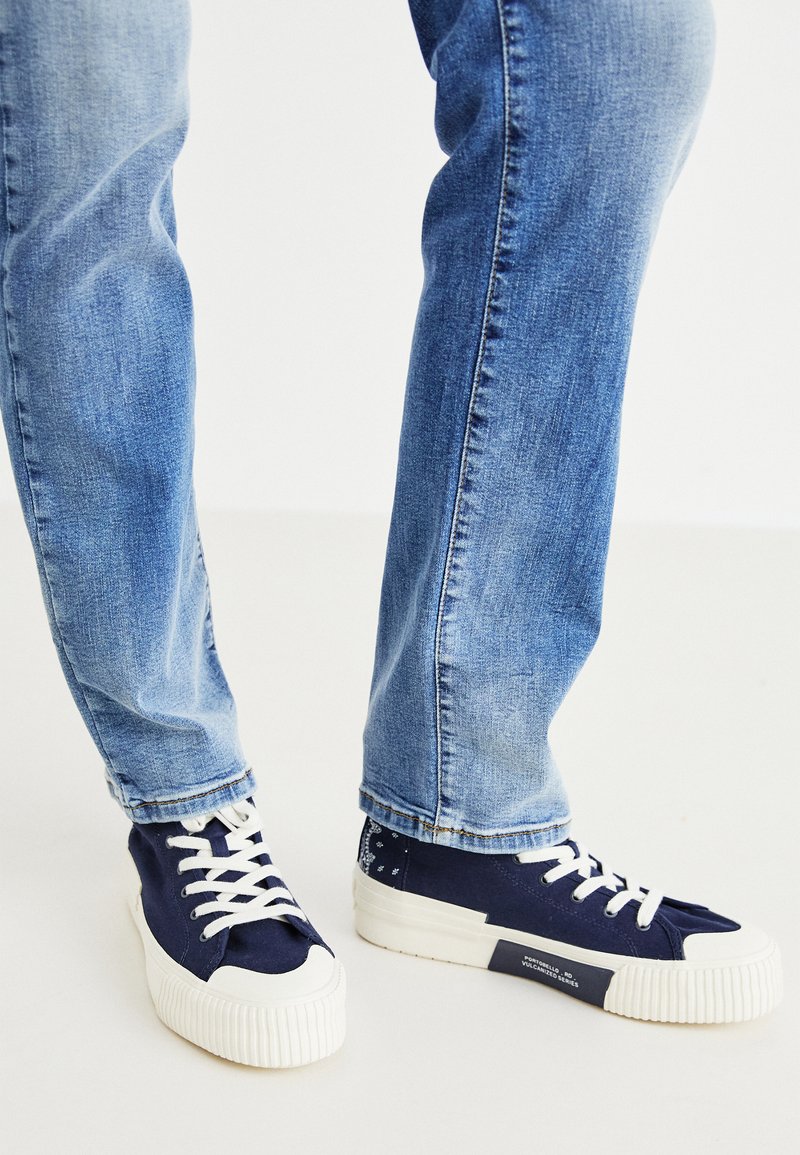 Scarpa Da Ginnastica Donna Pepe Jeans Samoi Divided – Sneaker Alta In Cotone