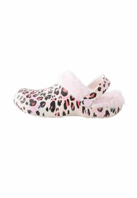 Saboti cu imprimeu de leopard, căptușiți cu blană artificială roz și curea la spate, realizați din material ușor. Prezintă vârf rotunjit și talpă texturată.