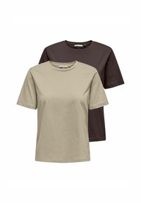 To bomulds t-shirts stablet; den ene er beige, og den anden er mørkebrun. Begge har korte ærmer og rund hals.