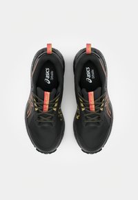 ASICS GEL-SONOMA 8 GTX - Trail hardloopschoenen - black/dark pink clay