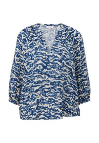 Blauw en wit gebloemde blouse met een V-hals, driekwartmouwen en gatherende manchetten. De gestructureerde stof creëert een golvende abstracte vormgeving.