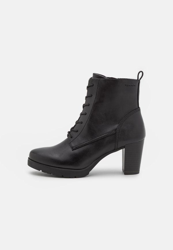 Lace-up ankle boots