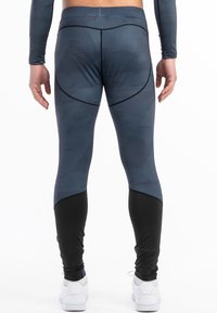 Tapout FUNKTIONSL PASSFORM MAPLETON - Treniņtērpa apakšdaļas - steel blue black