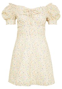 Krótka kwiecista sukienka z bufkami, kwadratowym dekoltem, związanym topem i pastelowym wzorem w kolorze pomarańczowym, fioletowym i zielonym na jasnym materiale.