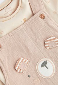 Next SET - REGULAR FIT - Glaustinukė - neutral bear