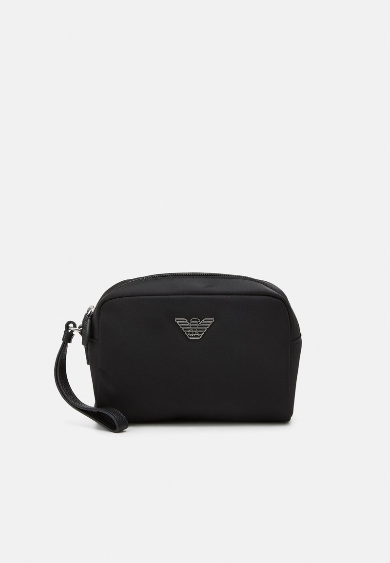 Emporio Armani - BEAUTY - Trousse de toilette - black, Agrandir