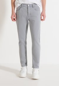 Antony Morato ARGON ANKLE LENGTH - Traperice uskog kroja - ash grey