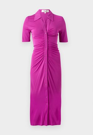 Fuchsia fitted dress with short sleeves, button closure, and gathered detail at the front, made of smooth, stretchy fabric.