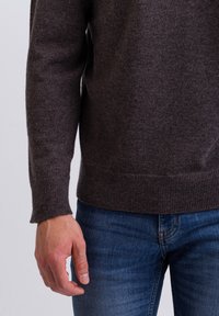 CASH-MERE RUNDHALS  - Stickad tröja - taupe melange