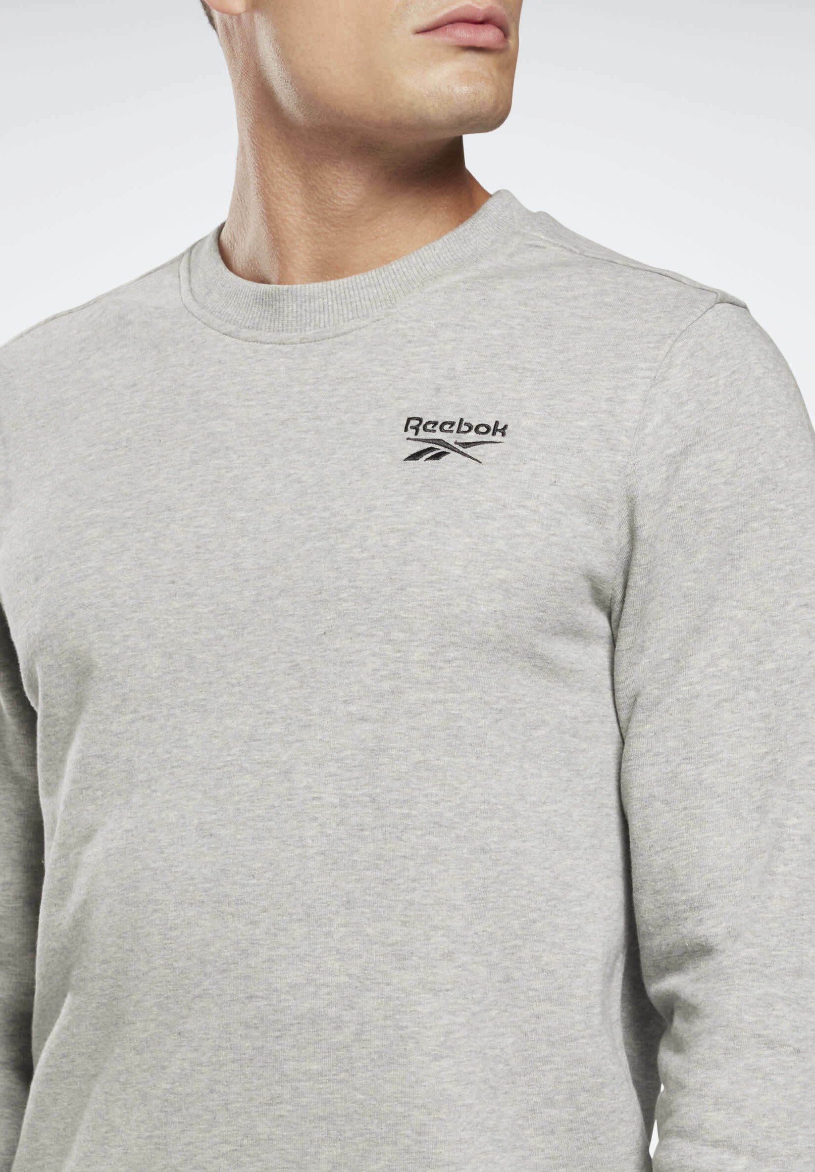 reebok pullover