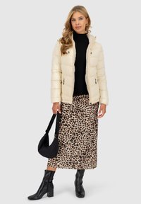 alife & kickin LIRAZAK A PUFFER  - Giacca invernale - chalk