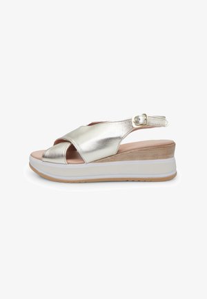 Bata Korkeakorkoiset sandaalit - oro