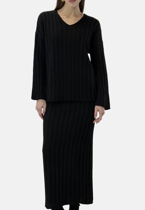 LANGESSET - Pullover - schwarz