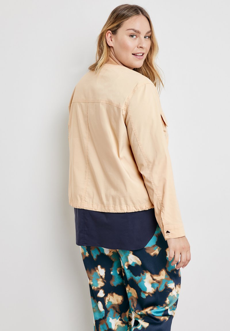 Damen Leichte Jacken | Samoon LÄSSIGE Blazer latte macchiato/sand - NH86317 Damen Leichte Jacken | Samoon LÄSSIGE Blazer latte macchiato/sand - NH86317