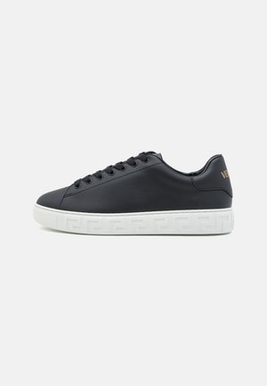 Versace RESPONSIBLE - Trainers - black