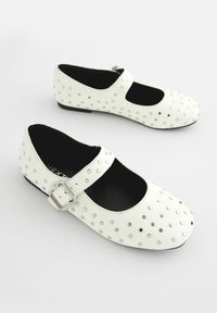 Next STUDDED MARY JANE - REGULAR FIT - Babies - white