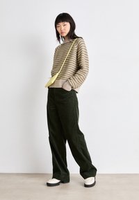 Mads Nørgaard PANTS - Kalhoty - rosin