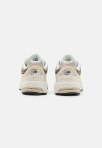 New Balance 2002 - Sneakers basse - beige/grey
