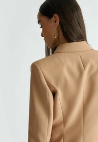 LIU JO SINGLE-BREASTED STRETCH - Blazer - beige