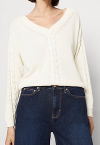 Guess Maglione - off-white