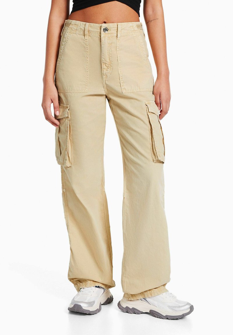 Bershka STRAIGHT FIT Pantaloni cargo sand/sabbia Zalando.it