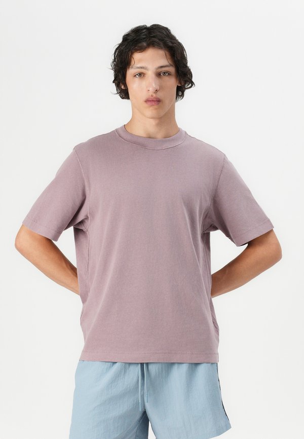 RELAXED SHORT - Shorts4