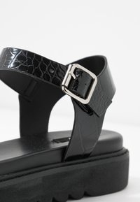 ONLY SHOES ONLMALU CHUNKY  - Platåsandaletter - black