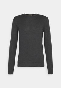 Pull gris foncé col rond à manches longues, coupe slim avec poignets et ourlet côtelés, sur fond blanc.