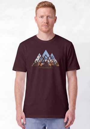 watapparel, GEOMETRIC LANDSCAPE UNISEX - T-shirt imprimé - red brown