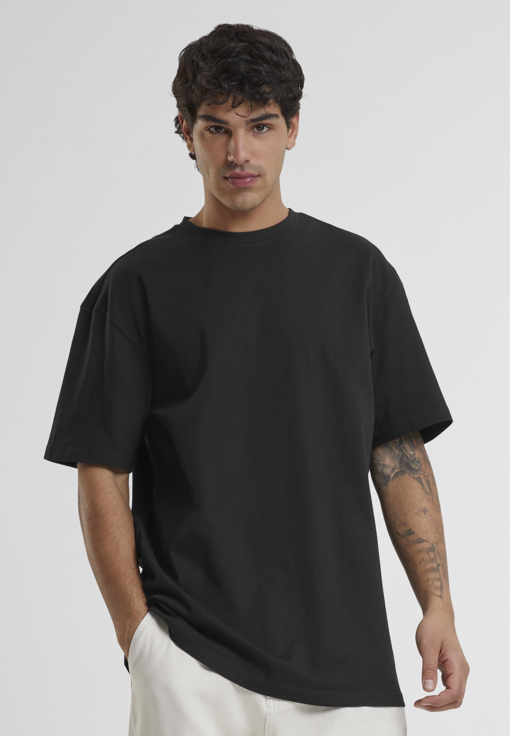 Urban Classics HEAVY T-shirt basic black/zwart