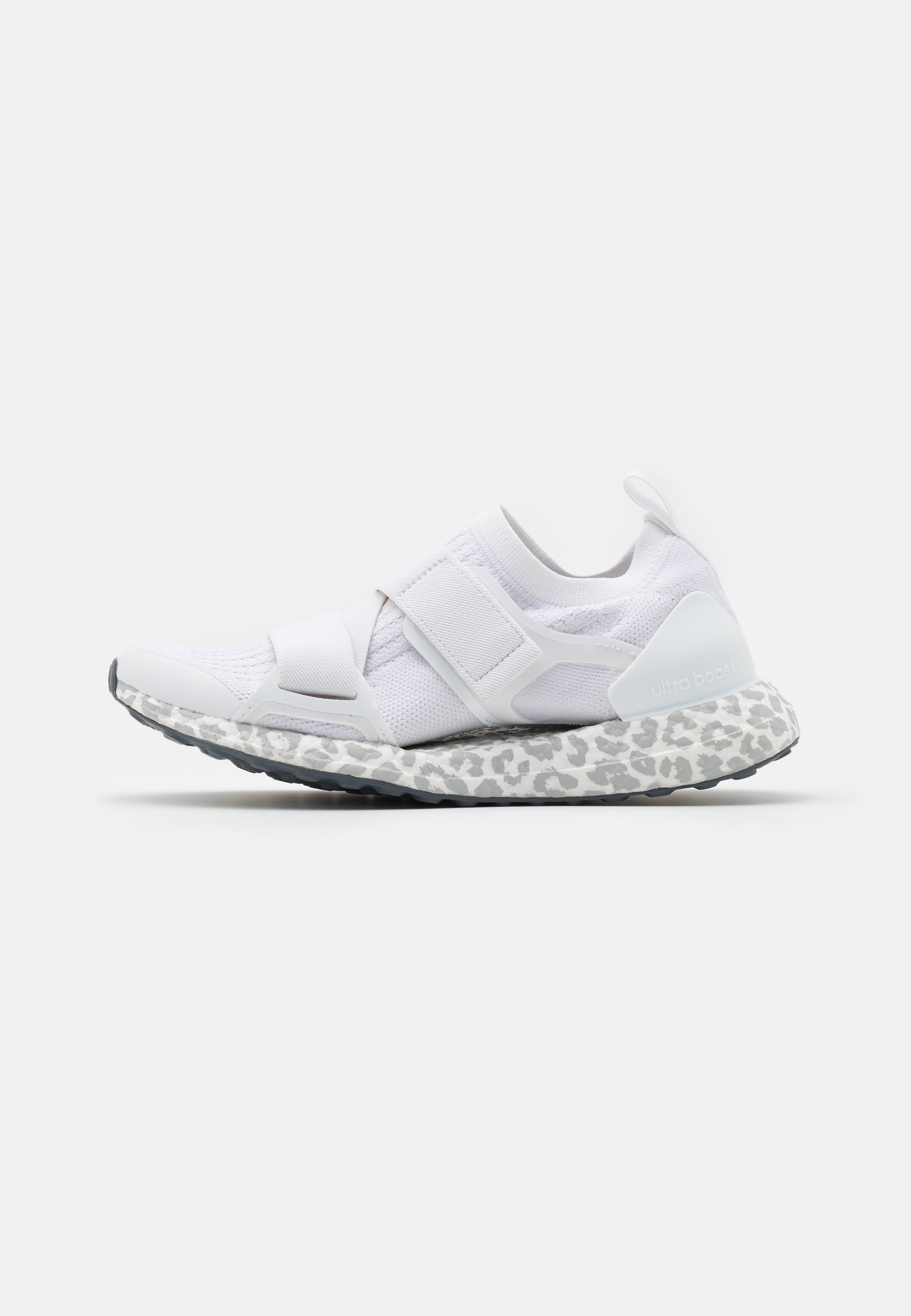 Adidas By Stella Mccartney Ultraboost X S Neutral Running Shoes Footwear White Light Brown Onix White Zalando Co Uk