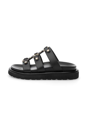BADURA, - Klapki płaskie