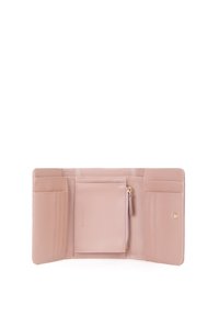 Portafoglio rosa chiaro realizzato in pelle liscia, dotato di più slot per carte, una tasca con zip e una chiusura a scatto per una chiusura sicura.