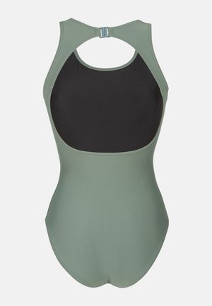 Bañador de una pieza en verde apagado con forro interior negro, que presenta un diseño de espalda deportiva y un detalle de abertura en forma de ojo de cerradura en la parte trasera.