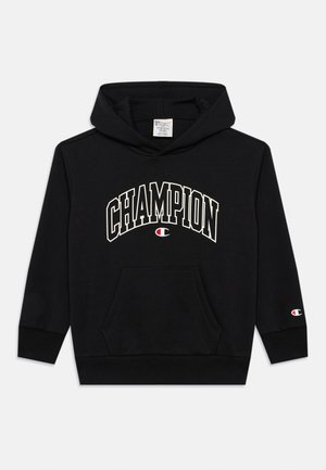 Felpa con cappuccio nera in misto cotone, caratterizzata da un grande logo "CHAMPION" in bianco, tasca a marsupio frontale e logo su una manica.
