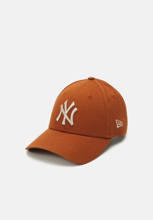 New Era LEAGUE ESSENTIAL 9FORTY® UNISEX - Gorra - copper