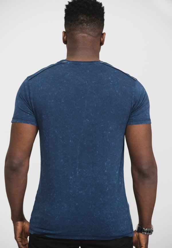 LOGO SNOW WASH - Print T-shirt2