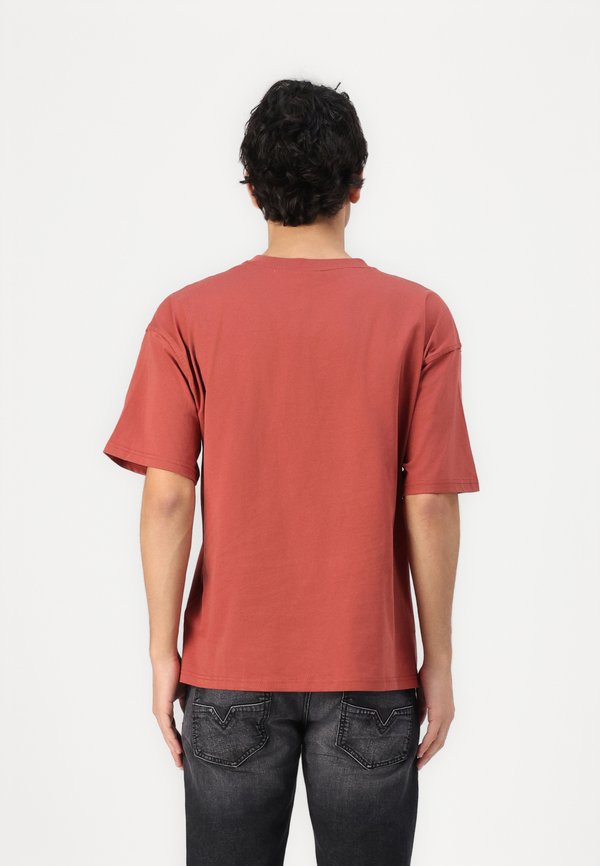 BOXT UNISEX - Basic T-shirt4