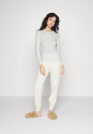 Marks & Spencer, THERMAL 2 PACK - Pyjamashirt - white