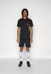 adidas Performance LIVERPOOL FC 25/26 PRO TRAINING SHORTS - Roupa de discoteca - black
