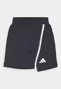 Svart atletisk kjol med ribbad midjeband, vit sidostripa och Adidas-logotyp i nedre högra hörnet. Slät blandning av bomullsmaterial.