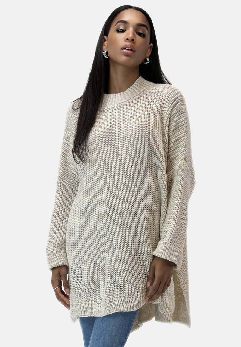 Elara Maglione - beige
